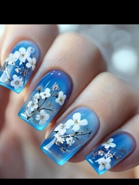🔥3/$21 Blue Floral Press-On Nails
